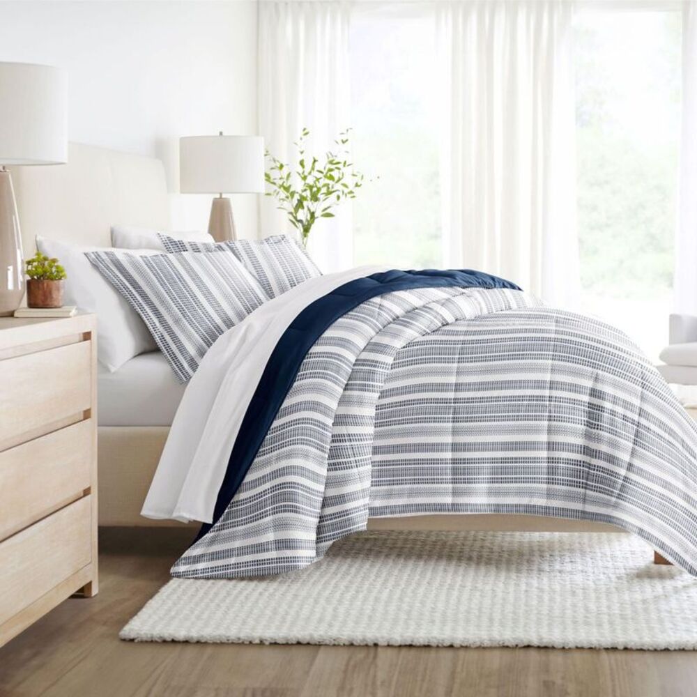 Full/Queen Farmhouse Dreams Geometric Reversible Comforter Set - Navy Blue